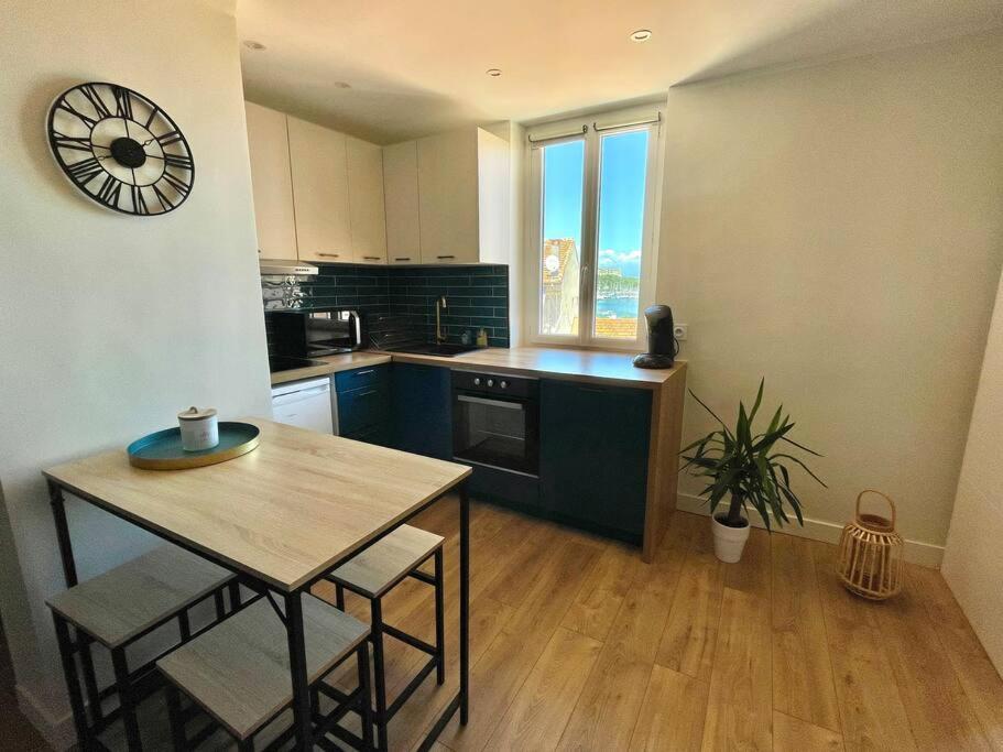Ivs Andreossy Vue Mer Et Montagne Pour 4 Antibes Exteriér fotografie