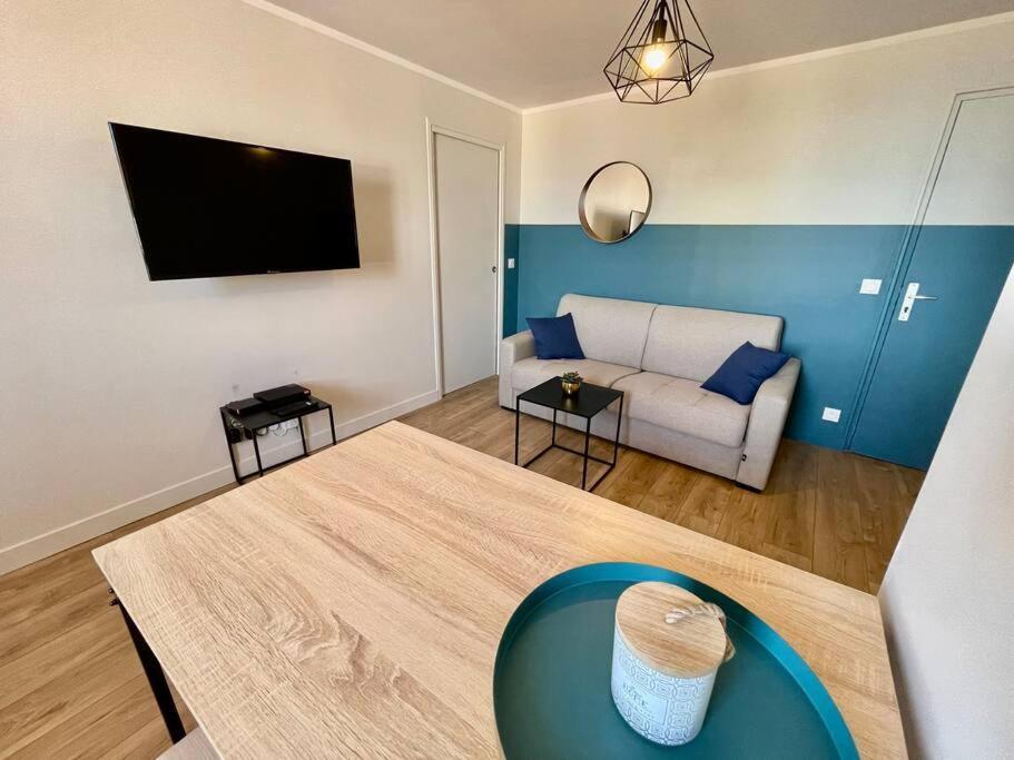 Ivs Andreossy Vue Mer Et Montagne Pour 4 Antibes Exteriér fotografie